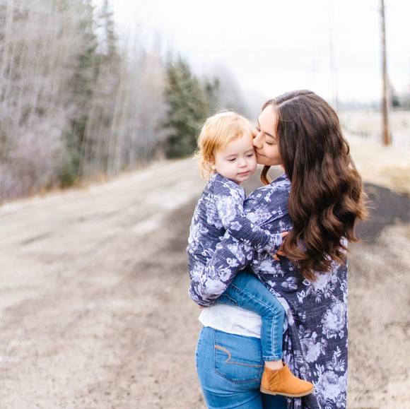 Meet your Posher, Desiray - Picture 1 of 1